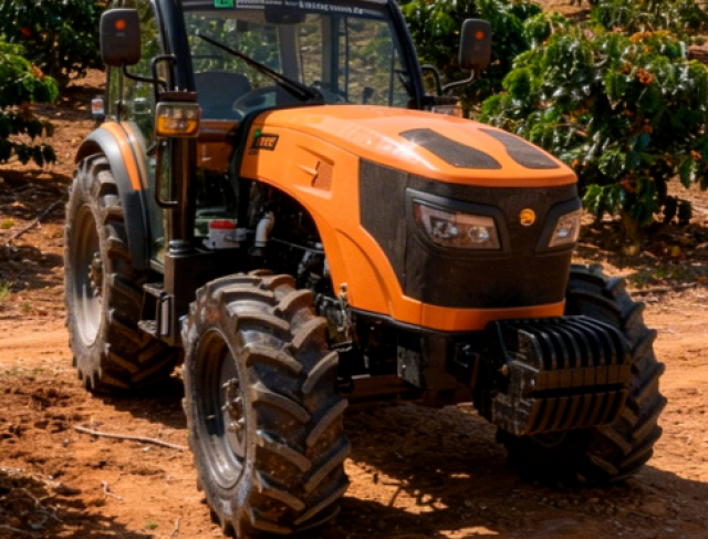 Trator Budny 10040 Super em 